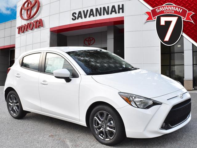New 2020 Toyota Yaris Le 5d Hatchback In Savannah Y704258